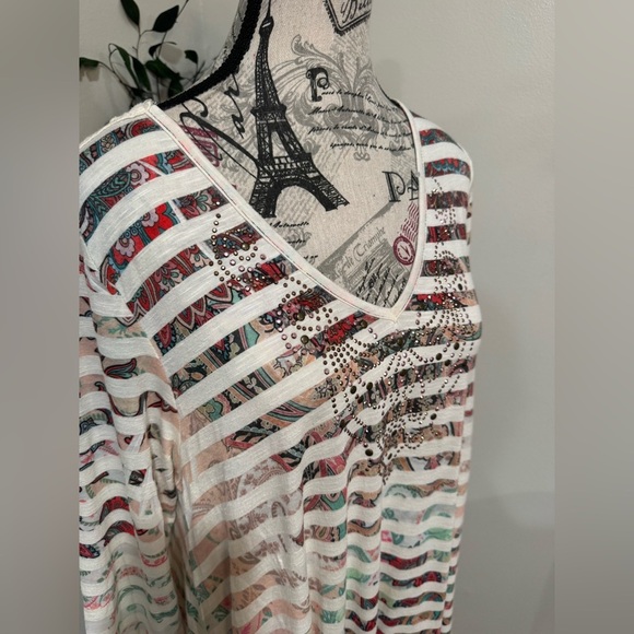 Live and Let Live Metal beading detail with lace Back size XL - Picture 6 of 10